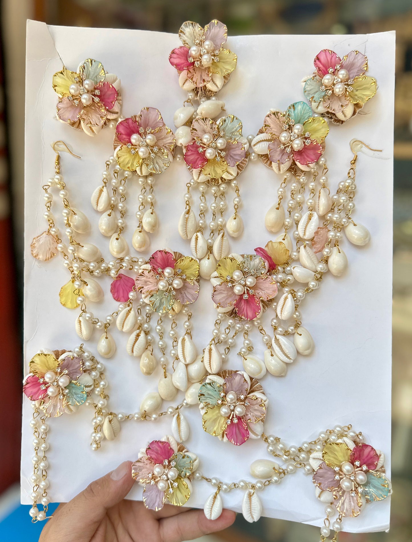 Haldi/ Mehandi Shells Jewellery Multi Color For Bride 101