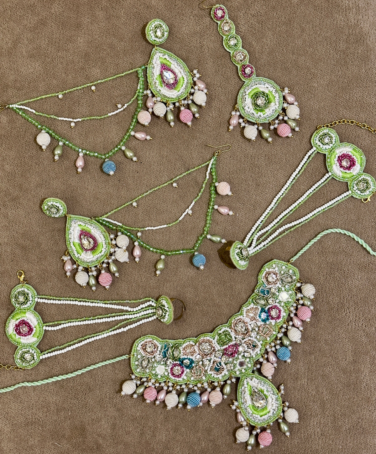 Mint Green Beaded Haldi Jewellery Set – Necklace, Earrings, Tikka & Hathphool