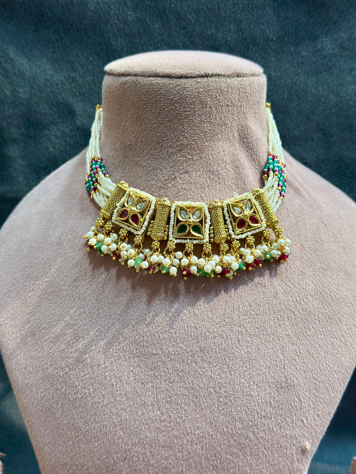 Heritage Choker Necklace Set NS00011