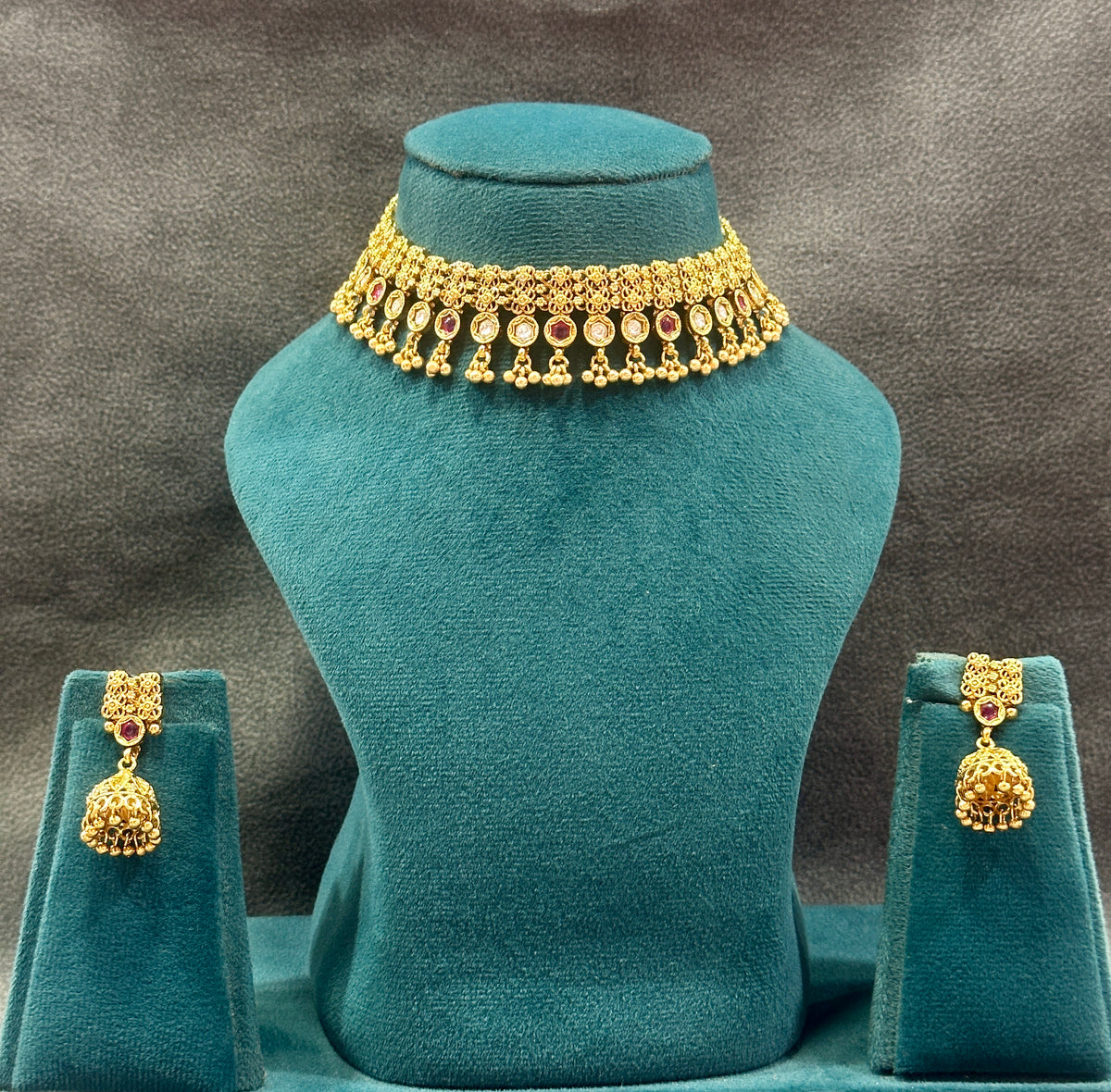 Gold Filigree Choker Necklace Set with Kundan & Ruby Stones NS00017