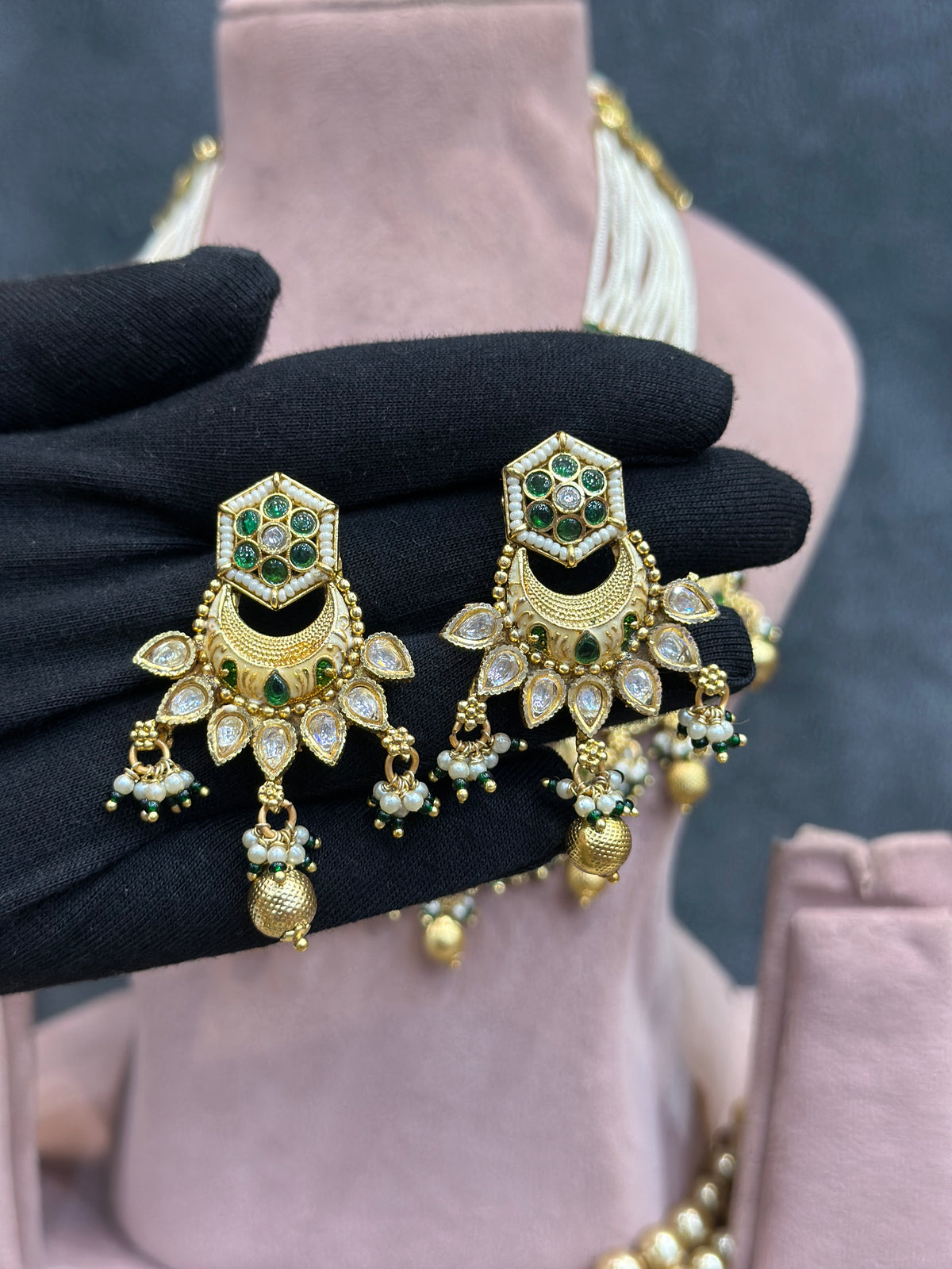 Heritage Choker Necklace Set NS00013