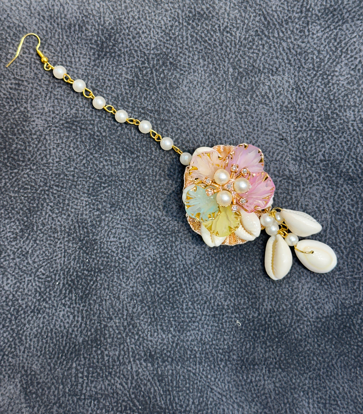 Rainbow Pastel Cowrie Shell Floral Earring Tikka Set ET004