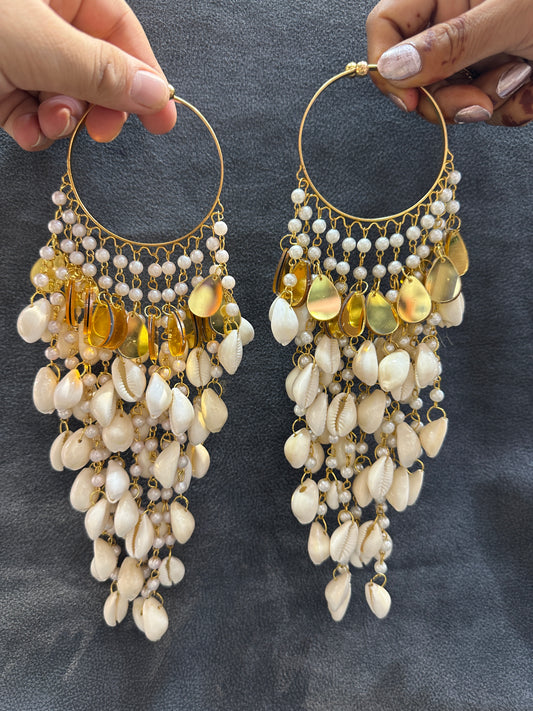 Cowrie Shell Kalira with Gold Sequins Free Size