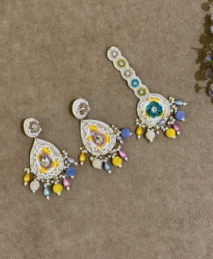 Pastel Beaded Haldi Jewellery Set – Necklace, Earrings, Tikka & Hathphool