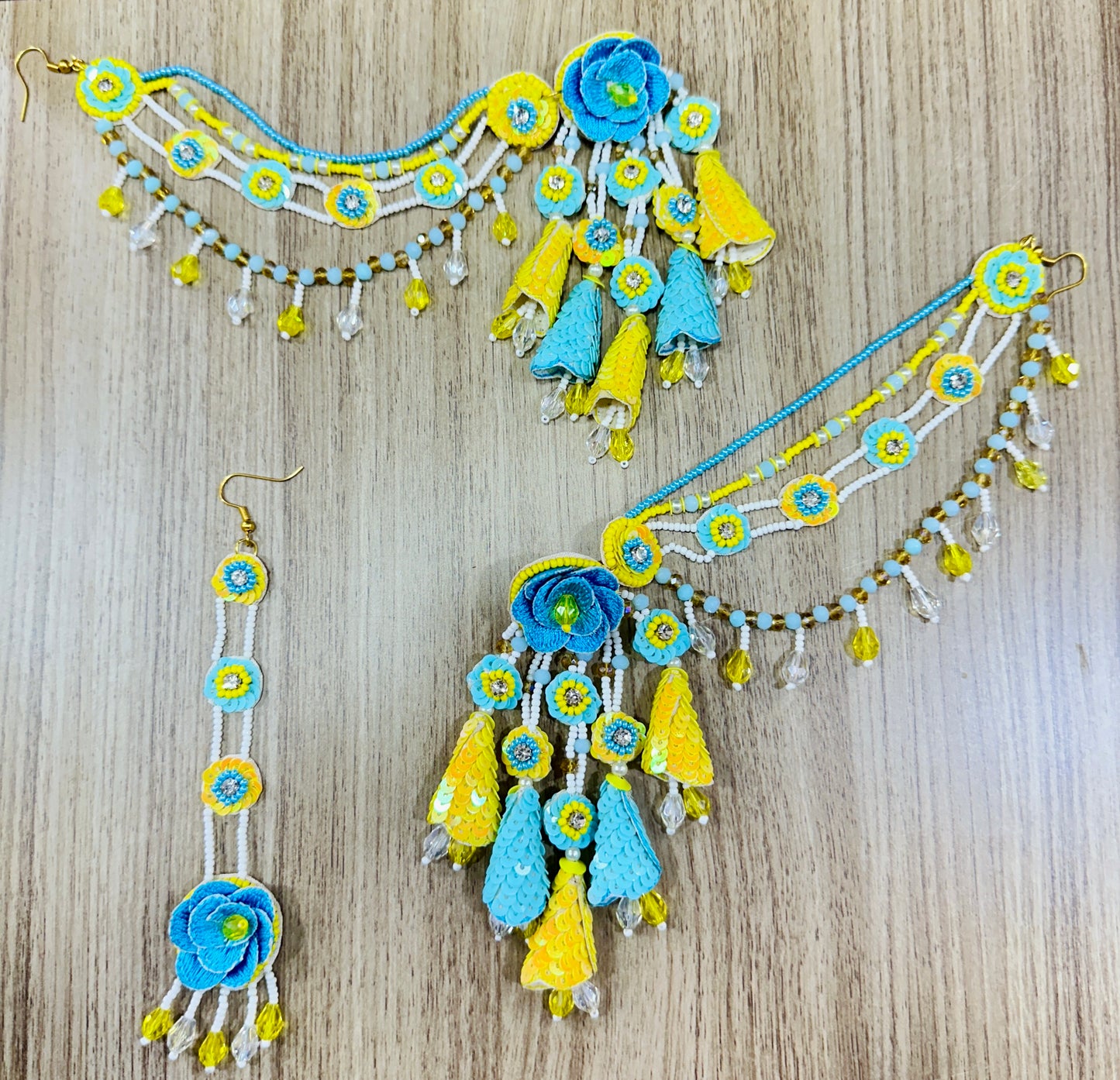 Beaded Handmade Jewellery Ferozi Yellow Earring Tikka Set