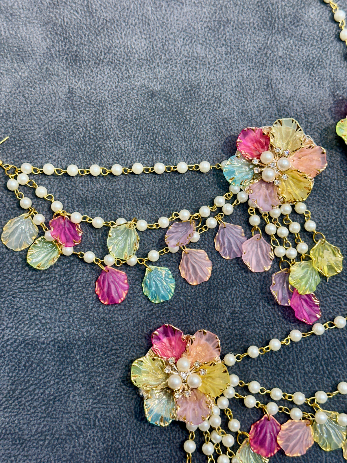 Rainbow Shell Petal Earring Tikka Set ET0020