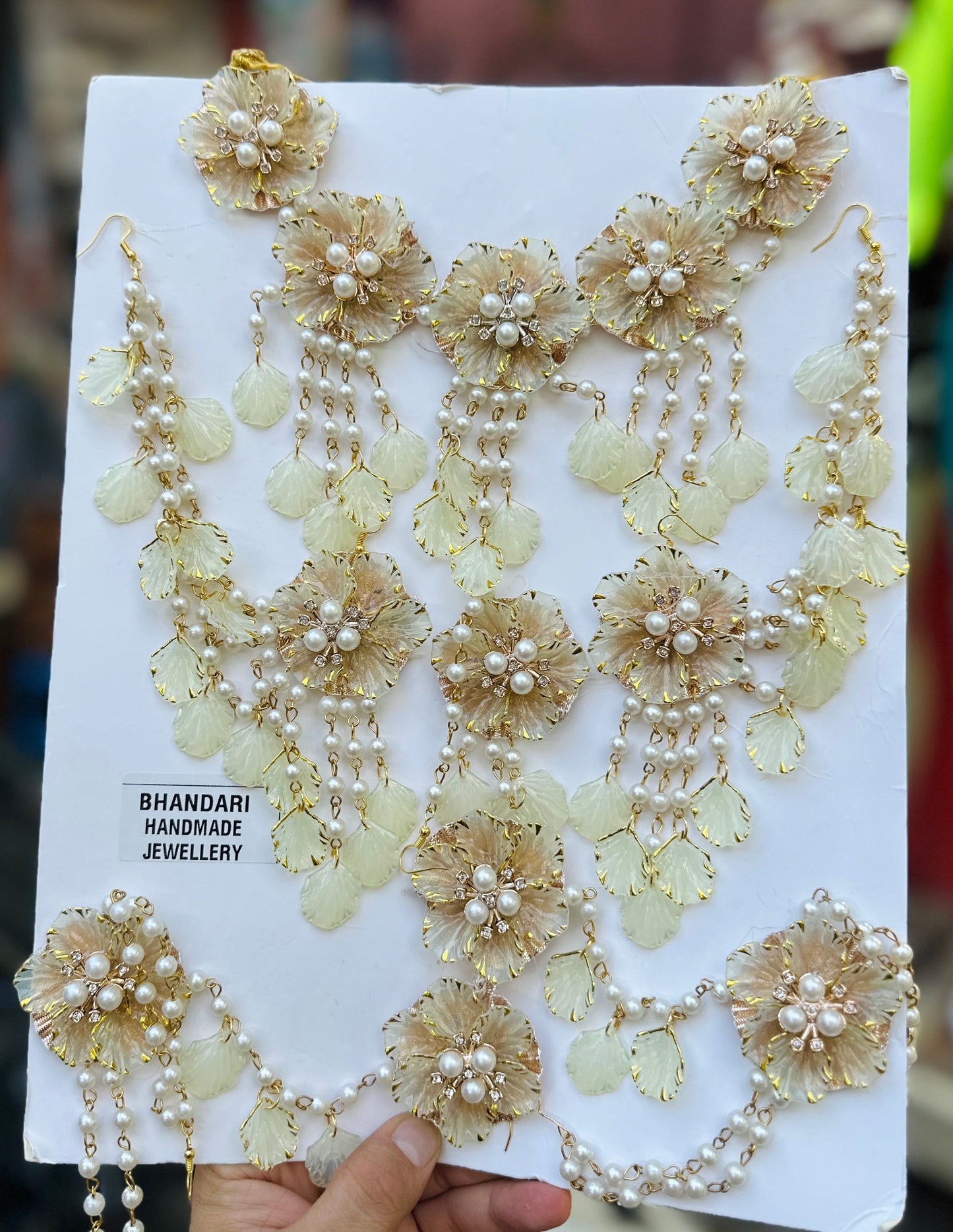 Light Lemon Resin jewellery.