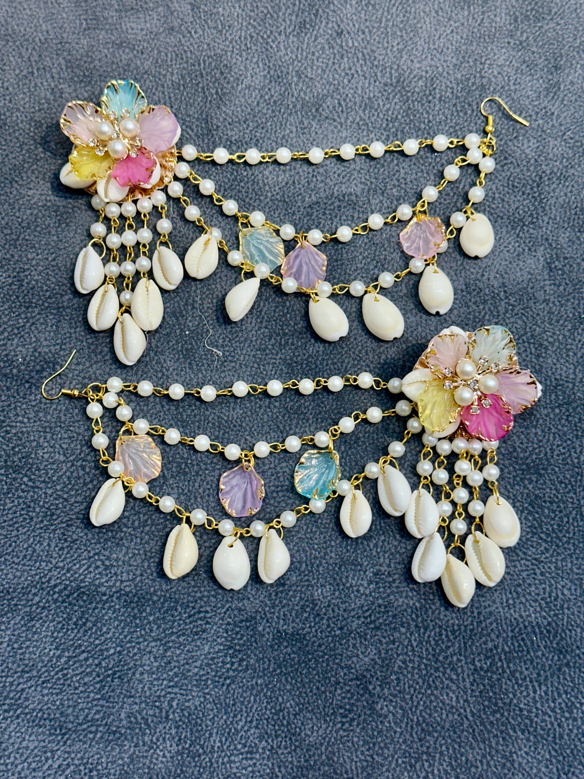Rainbow Pastel Cowrie Shell Floral Earring Tikka Set ET004