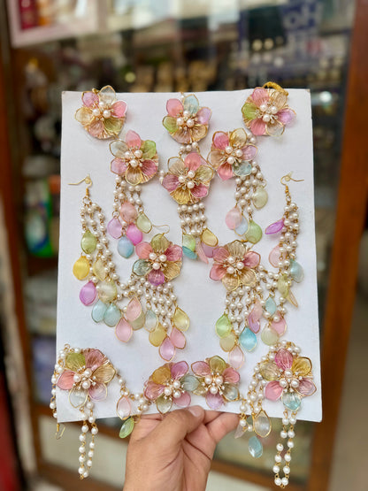 Pastel Paradise: Multicolored Resin Flower and Pearl Bridal Haldi/Mehendi Jewellery Set.