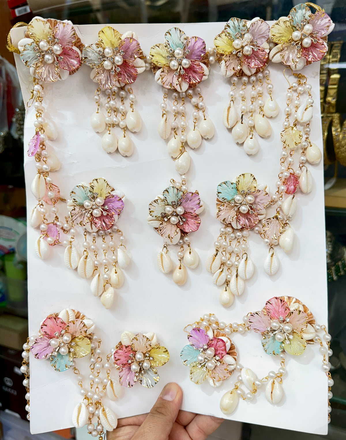 Resin style Jewellery K132
