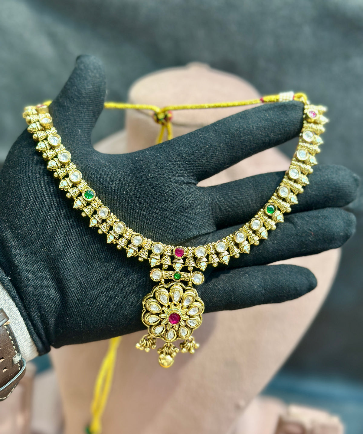 Heritage Choker Necklace Set NS00010