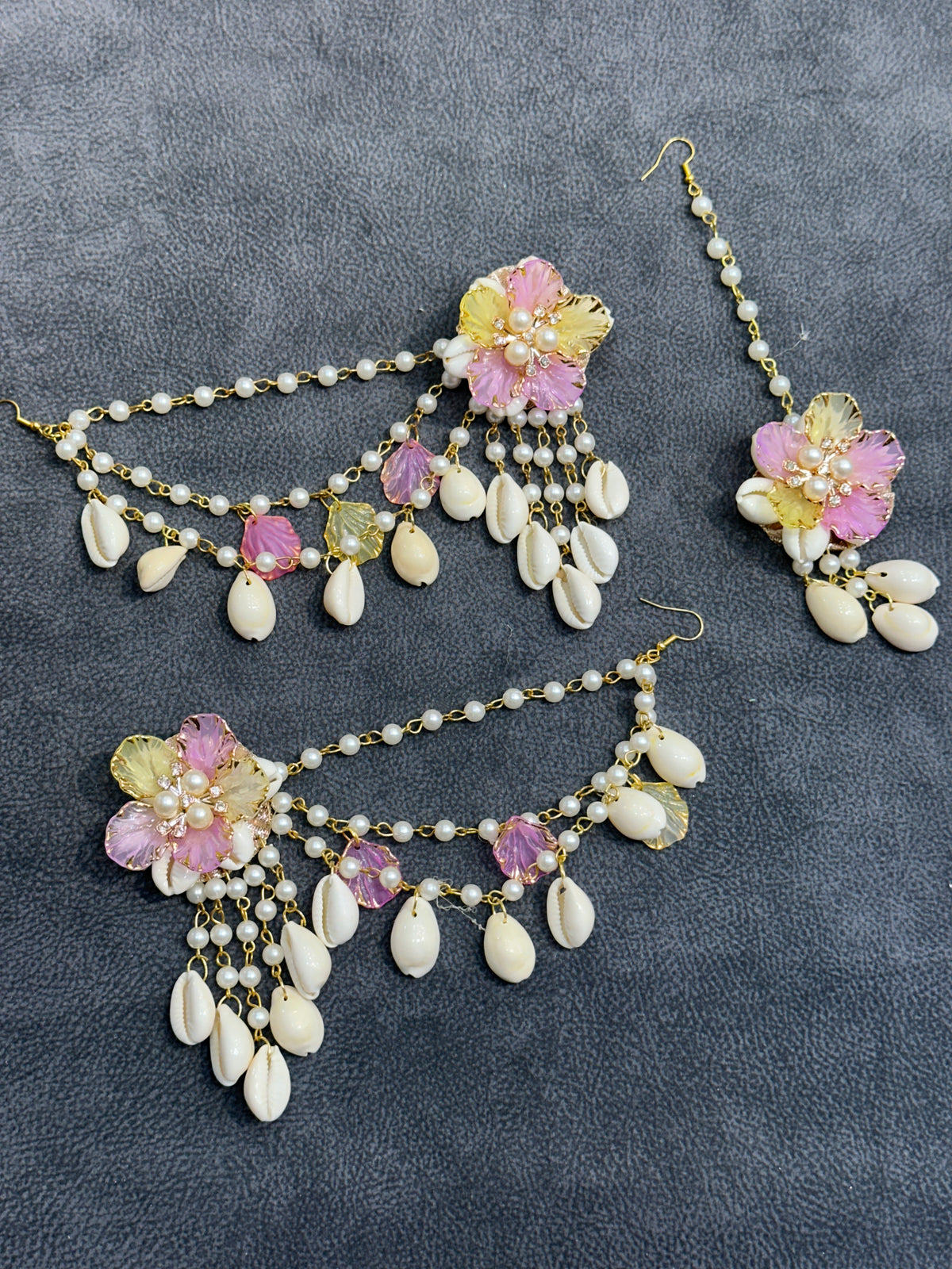 Pink & Yellow Cowrie Shell Floral Earring Tikka Set ET005