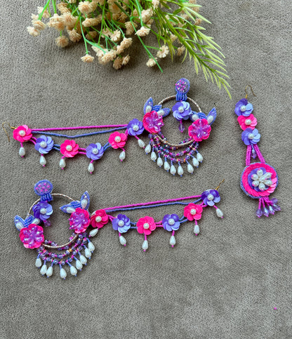 Floral Beaded Chandbali Earring Tikka Set – Pink & Purple