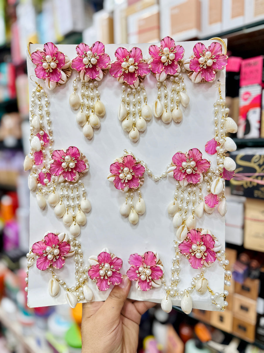 Enchanting Blossoms and Cowrie Dark Pink Shells Floral Jewellery Set K105