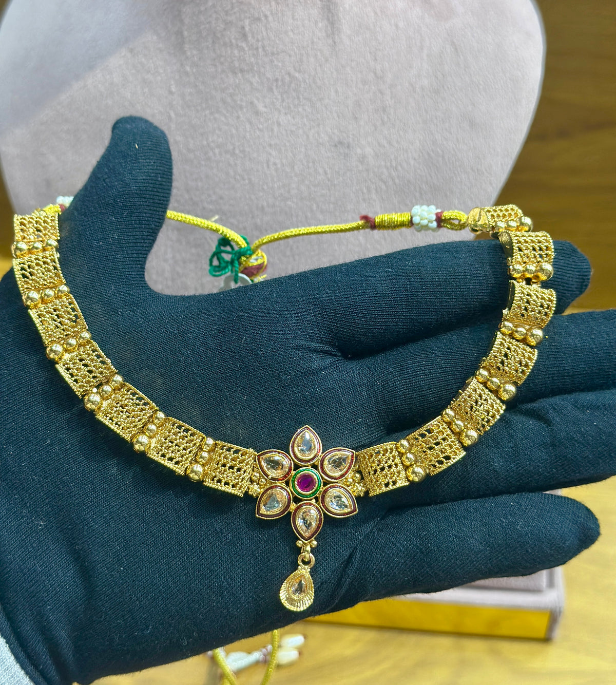 Heritage Choker Necklace Set NS0003