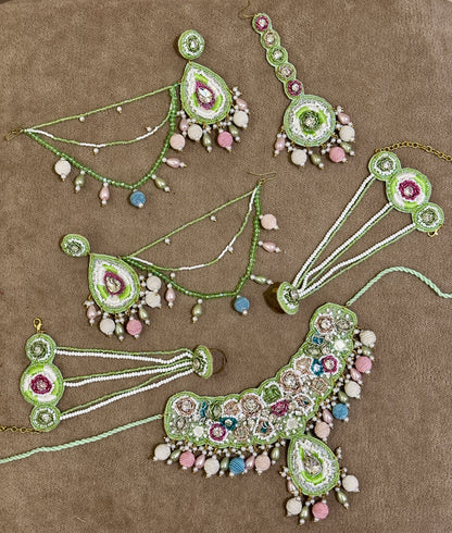 Mint Green Beaded Haldi Jewellery Set – Necklace, Earrings, Tikka & Hathphool