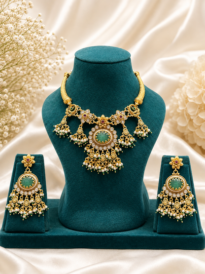 Antique Gold Emerald Kundan Necklace Set with Pearl Drop Earrings NS00030