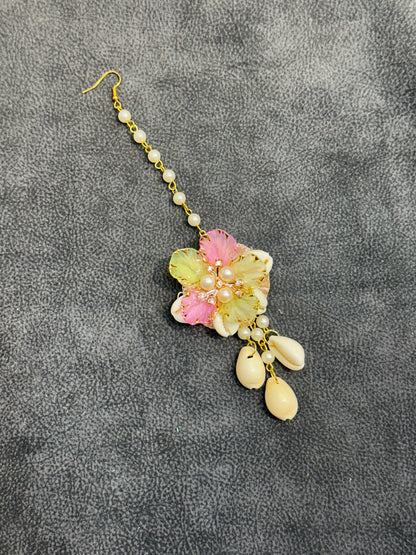 Pink & Sage Green Cowrie Shell Floral Earring Tikka Set ET006