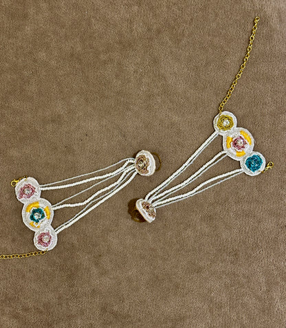 Pastel Beaded Haldi Jewellery Set – Necklace, Earrings, Tikka & Hathphool
