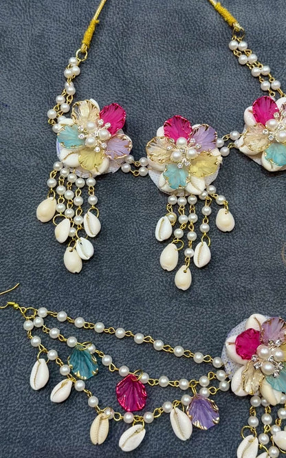 Haldi/ Mehandi Shells Jewellery Multi Color For Bride K101