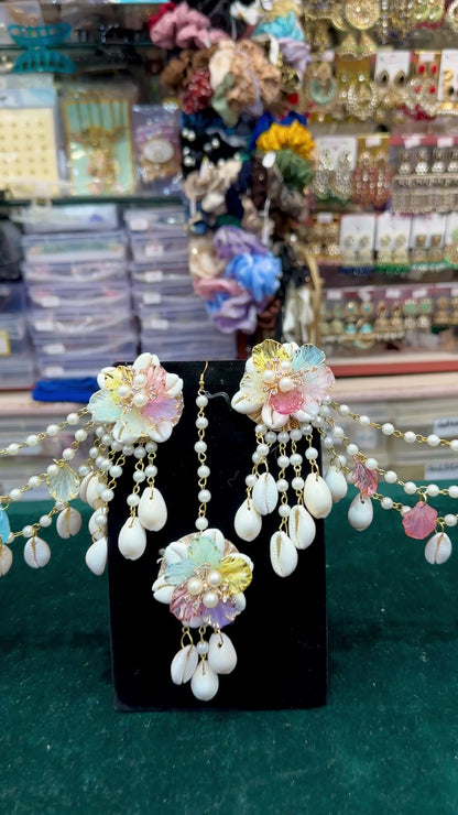 Earings And Maang tikka Shells Jewellery 01